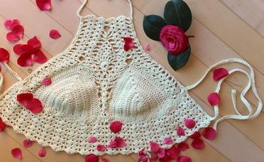 Are Crochet Tops Still In Style? 